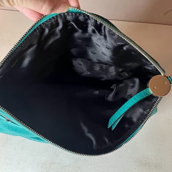 Juicy Couture Teal Turquoise Hobo Crossbody Purse Bag - Picture 9 of 9
